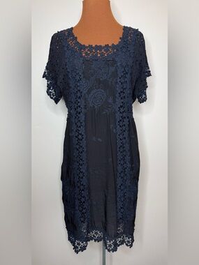 Johnny Was Rose Garden Navy Blue Heavy Embroidery Crochet Shift Dress Sz Medium
